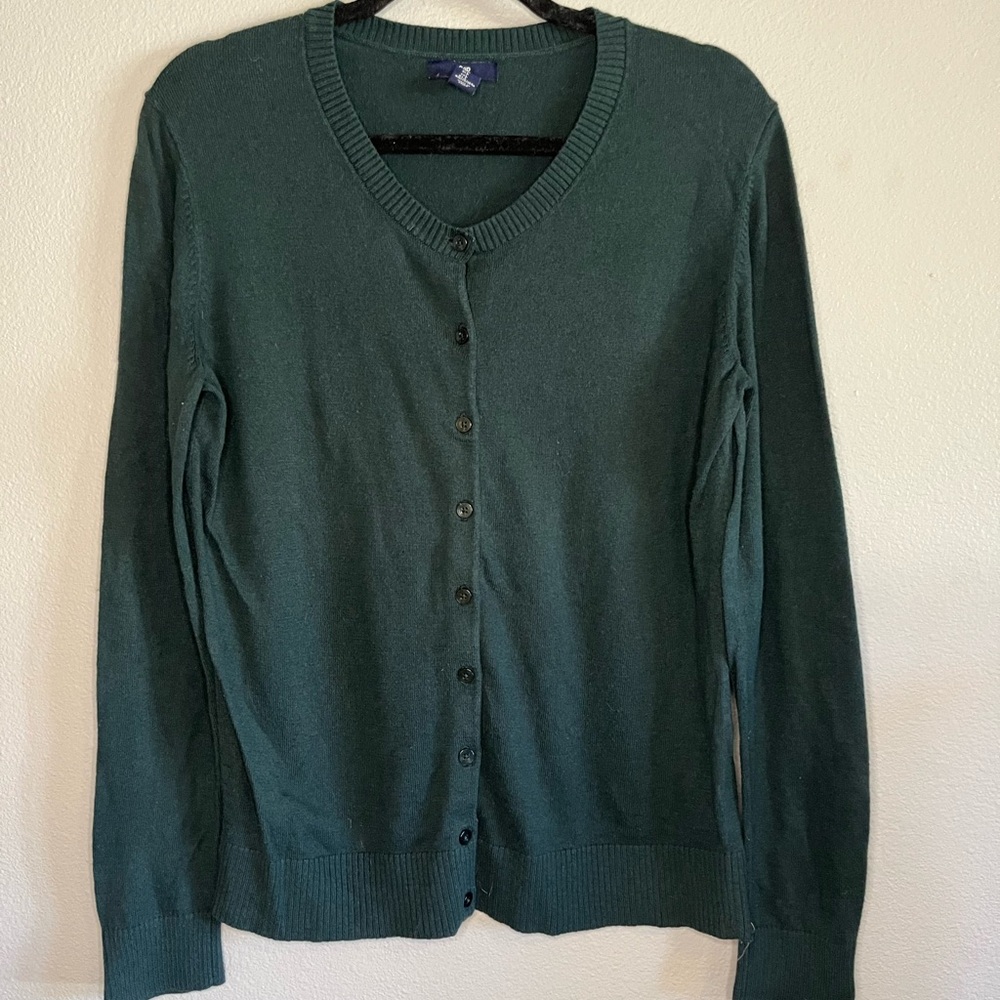 GAP Women's Crewneck Button-Up Cardigan